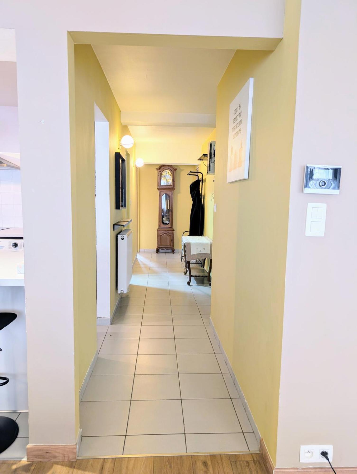 Superbe Appartement Dans Le Centre De Mons - Arivee Autonome エクステリア 写真